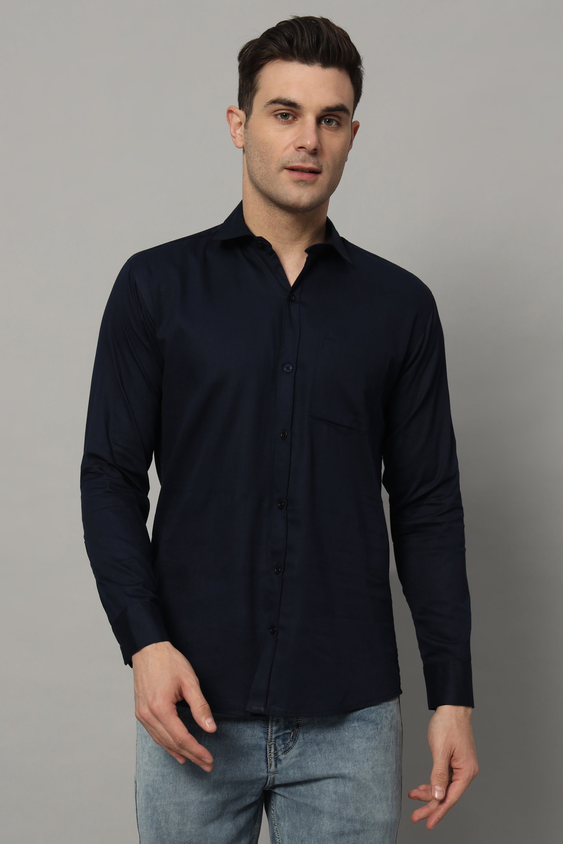 Timeless Tailored | Solid Colored Cotton Shirt | BREATHABLE & COMFY