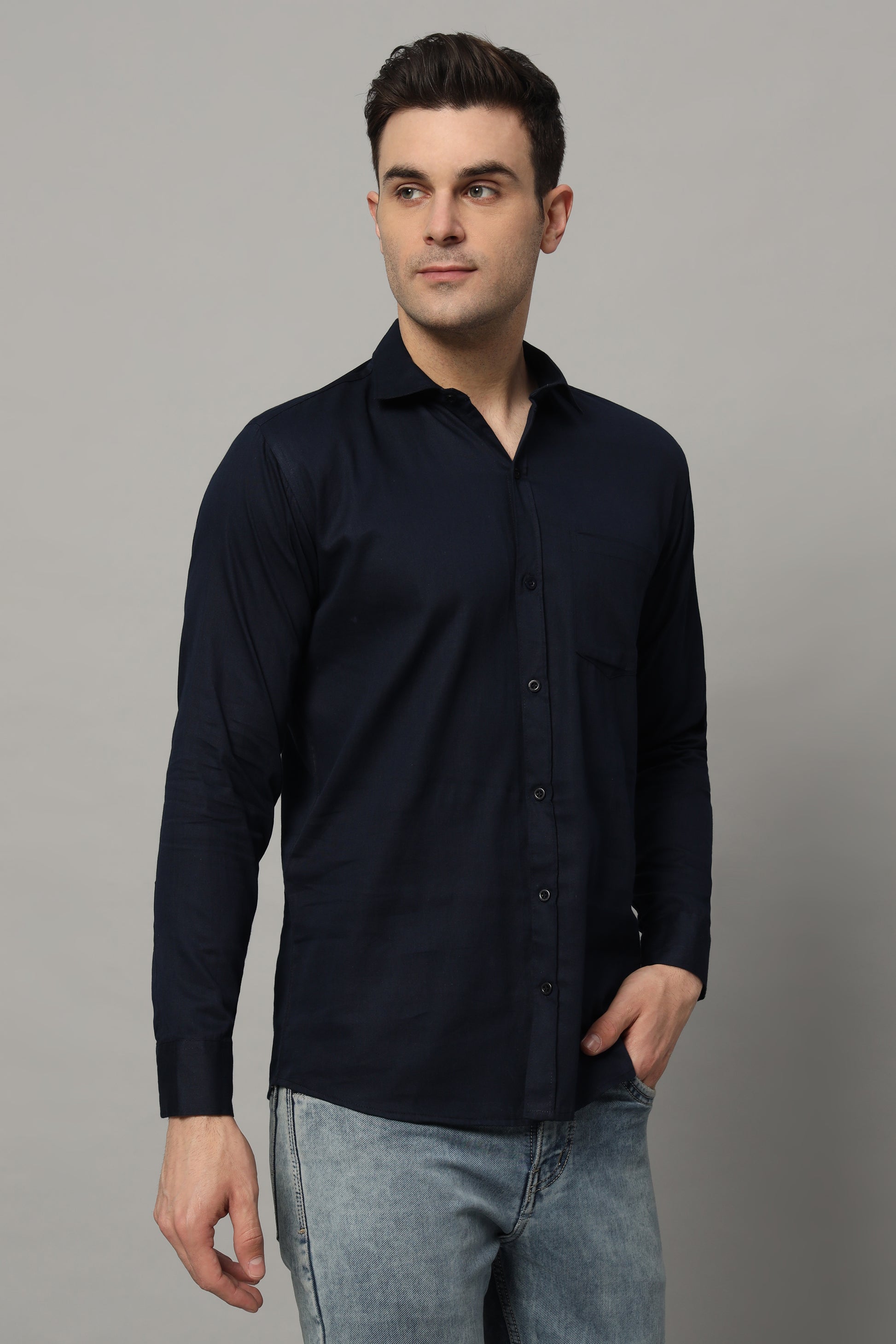 Timeless Tailored | Solid Colored Cotton Shirt | BREATHABLE & COMFY