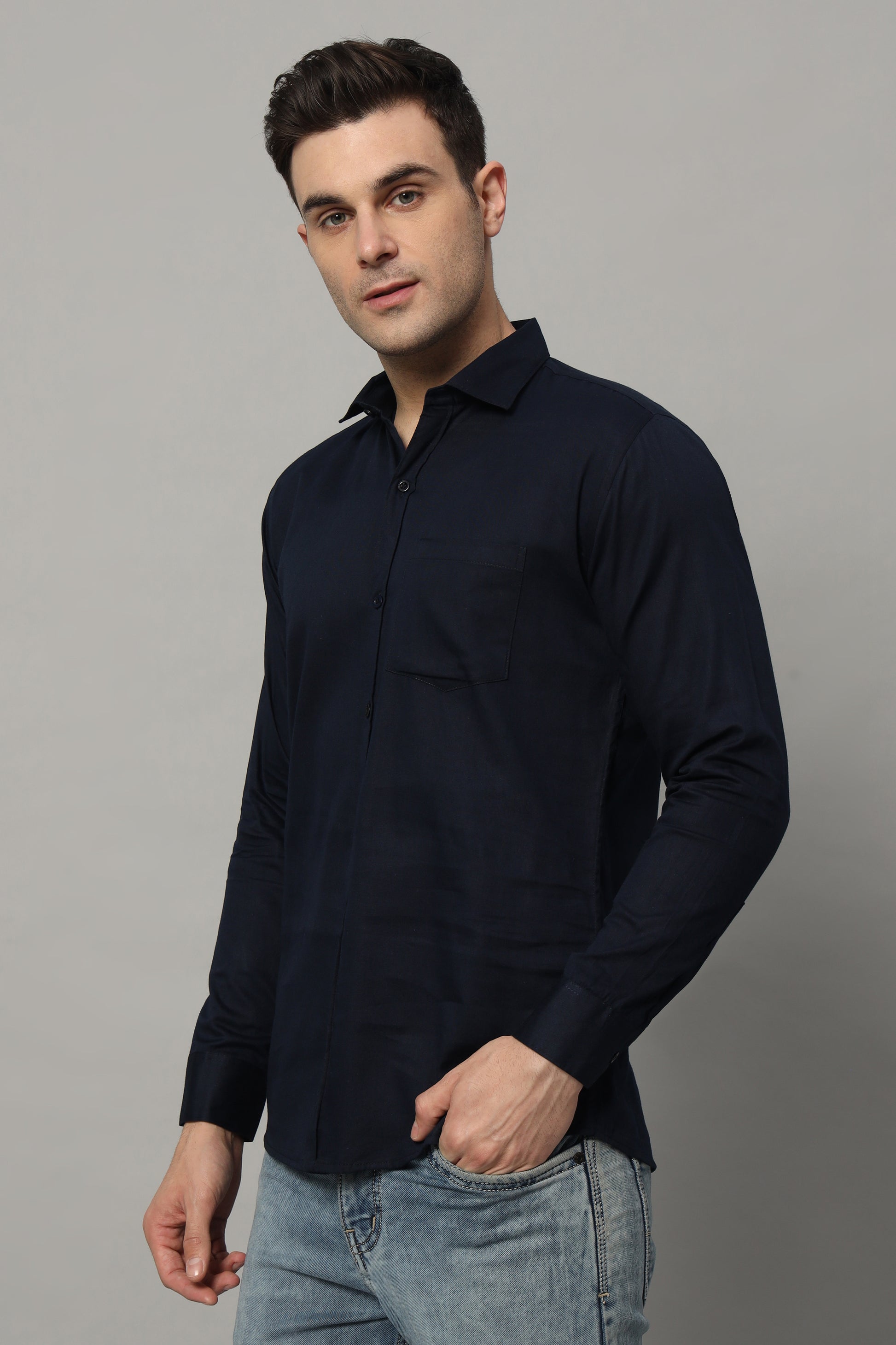 Timeless Tailored | Solid Colored Cotton Shirt | BREATHABLE & COMFY