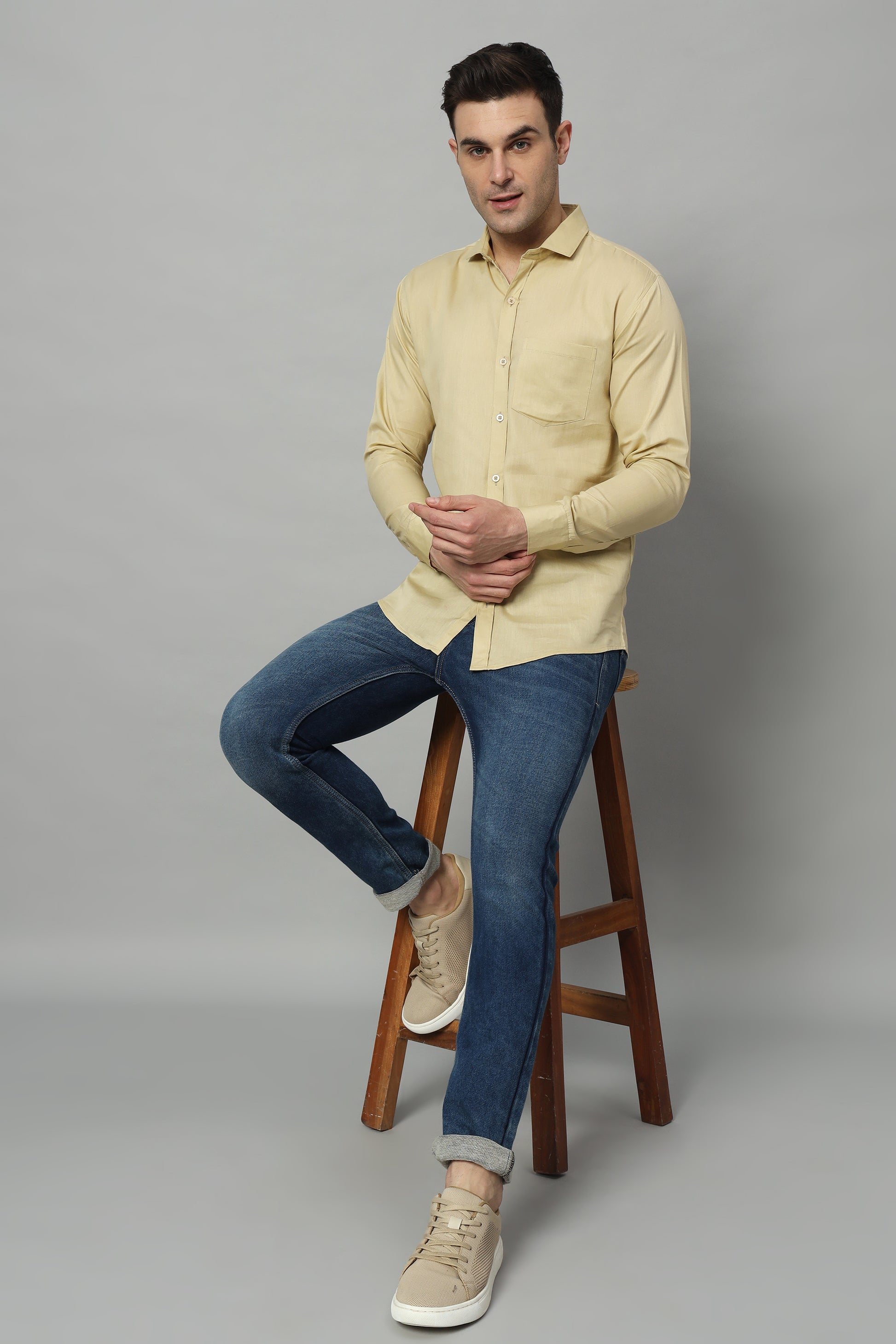 Timeless Tailored | Solid Colored Cotton Shirt | BREATHABLE & COMFY