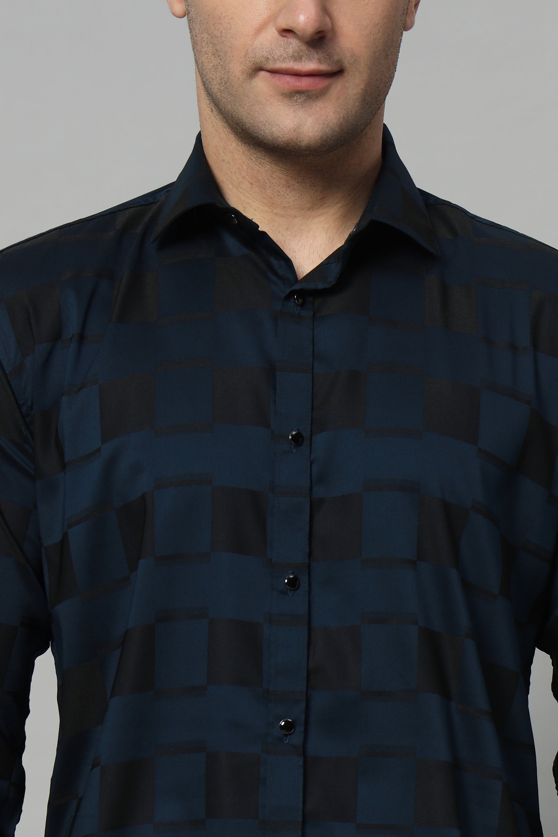 SATIN STRECH CHESS NAVY SHIRT