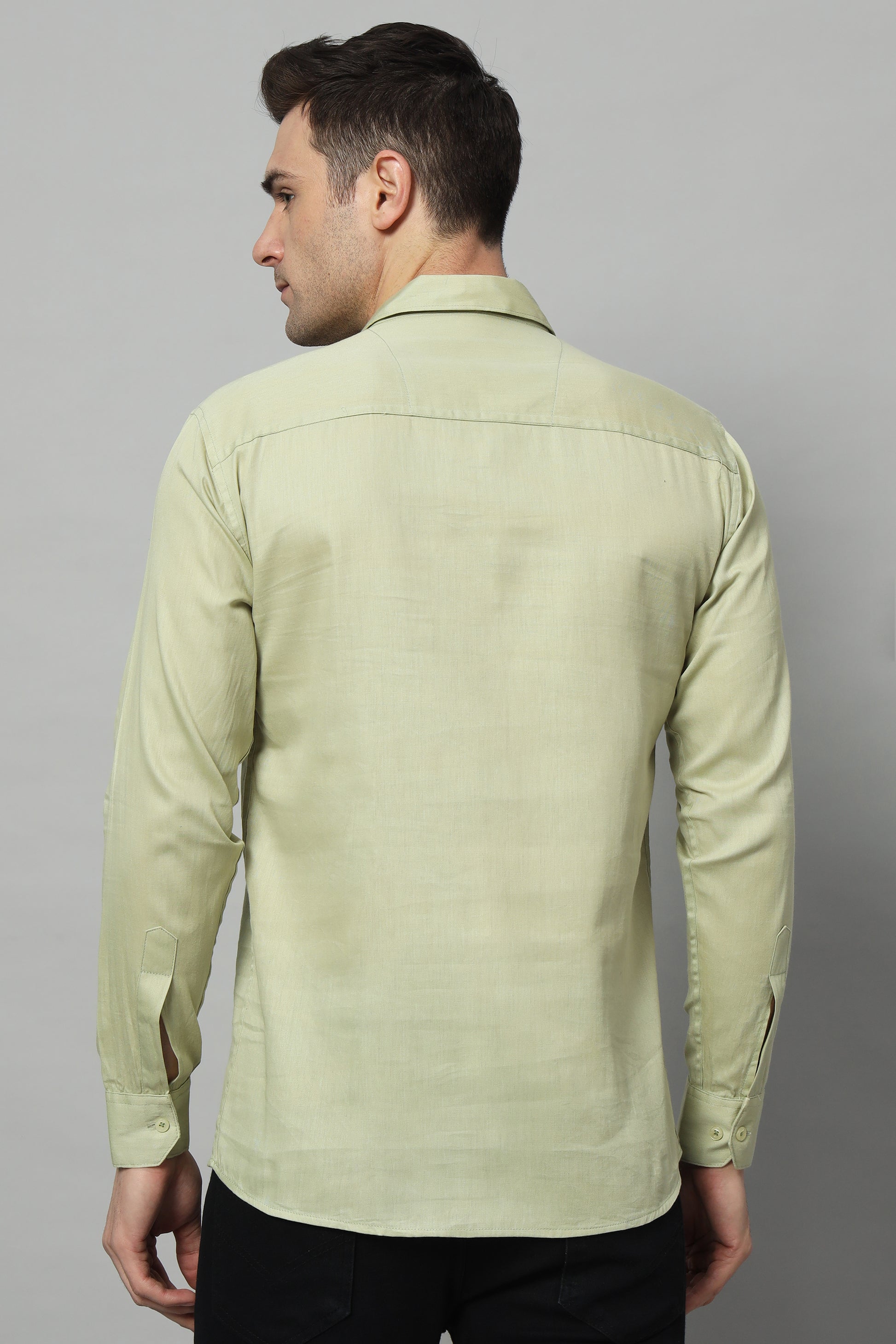 Timeless Tailored | Solid Colored Cotton Shirt | BREATHABLE & COMFY