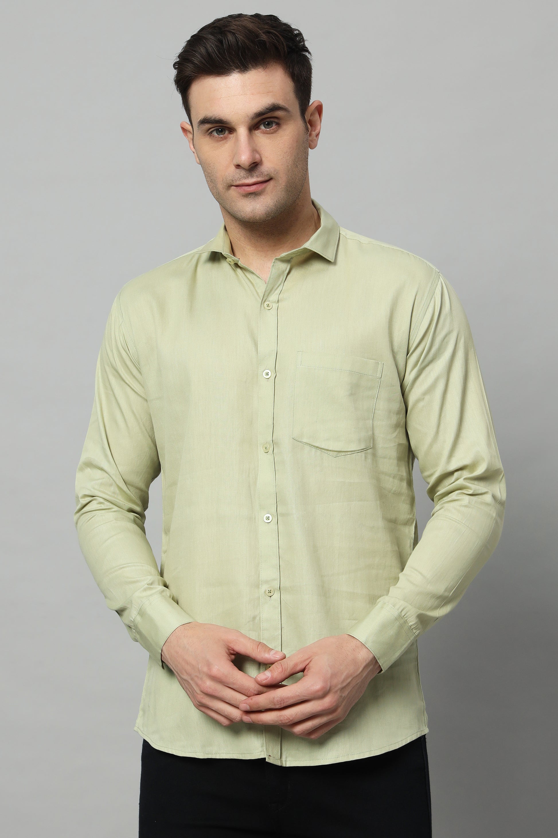 Timeless Tailored | Solid Colored Cotton Shirt | BREATHABLE & COMFY