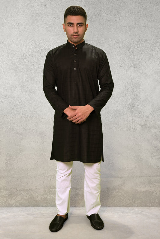 BLACK SELF DESIGN KURTA