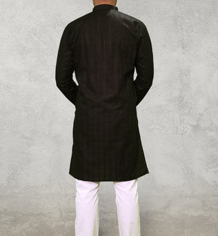 BLACK SELF DESIGN KURTA